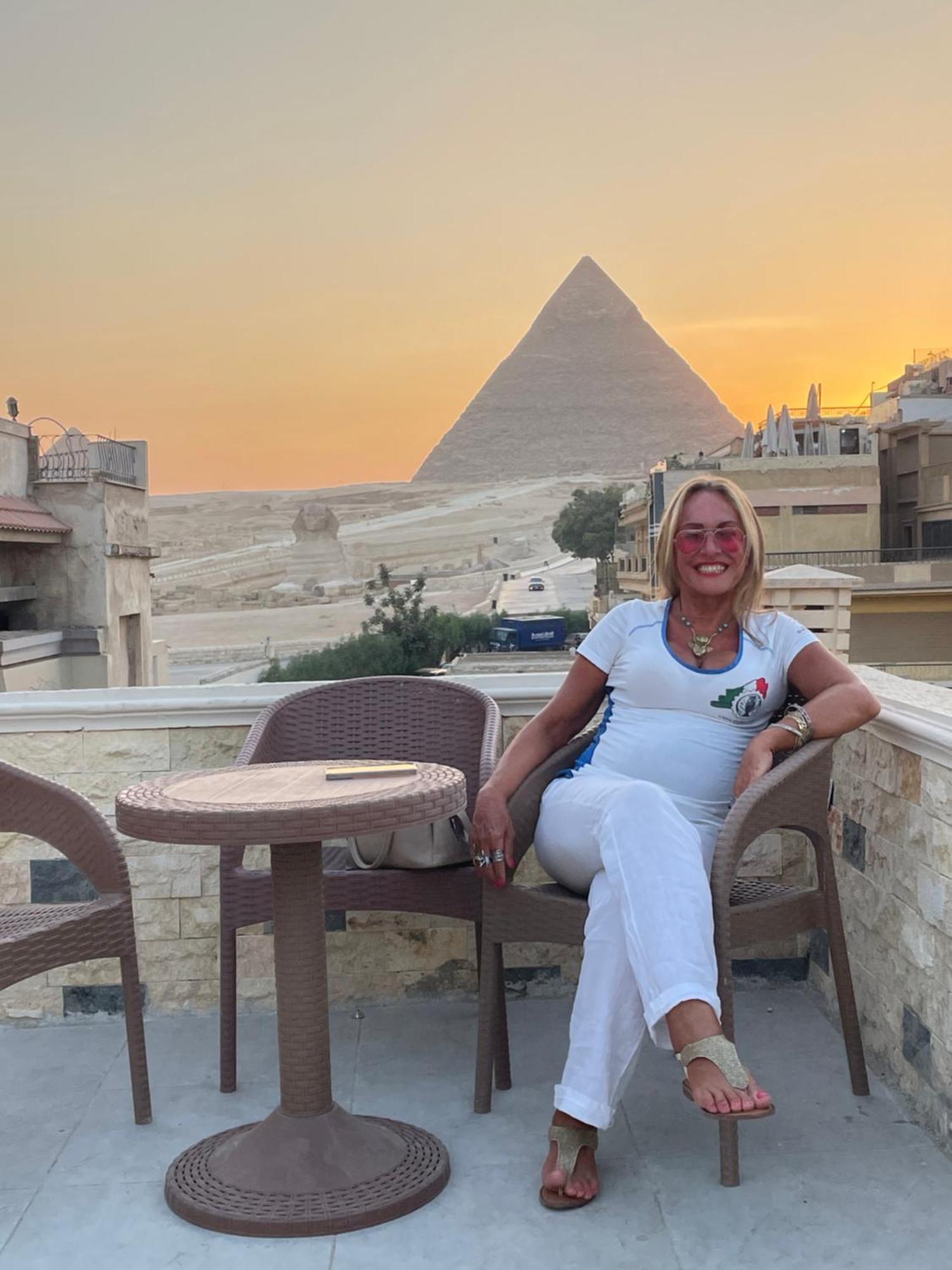 King Ali Pyramids View Inn Kafrat al Jabal Exterior foto