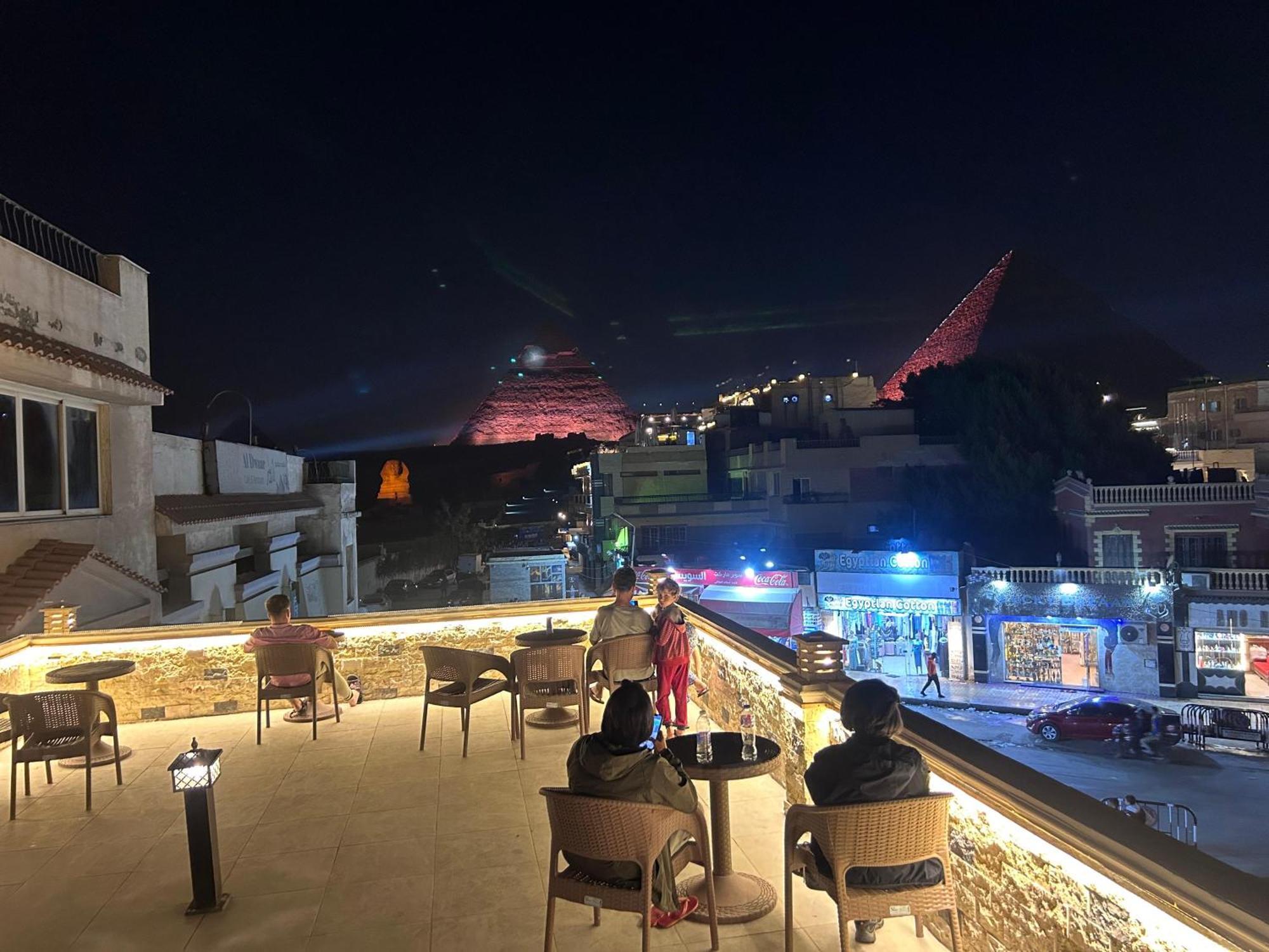 King Ali Pyramids View Inn Kafrat al Jabal Exterior foto