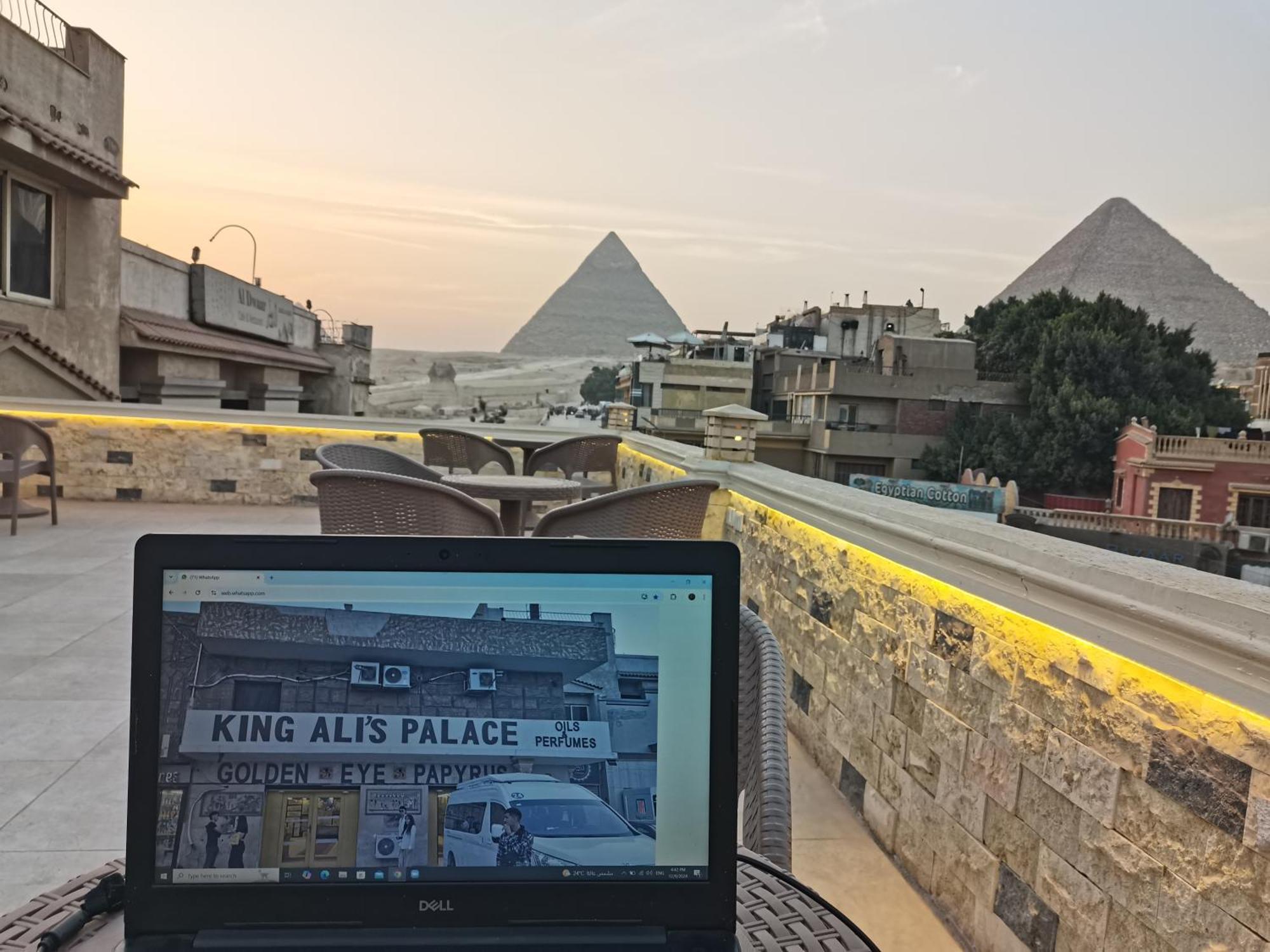 King Ali Pyramids View Inn Kafrat al Jabal Exterior foto